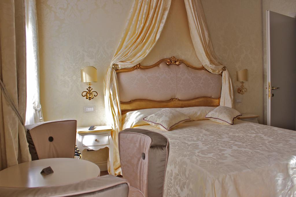 B&B Patatina Venice Luaran gambar